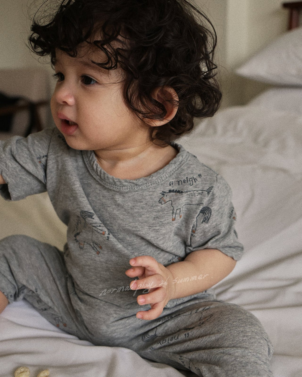 NORMALPLAY Midsummer Pony Tee