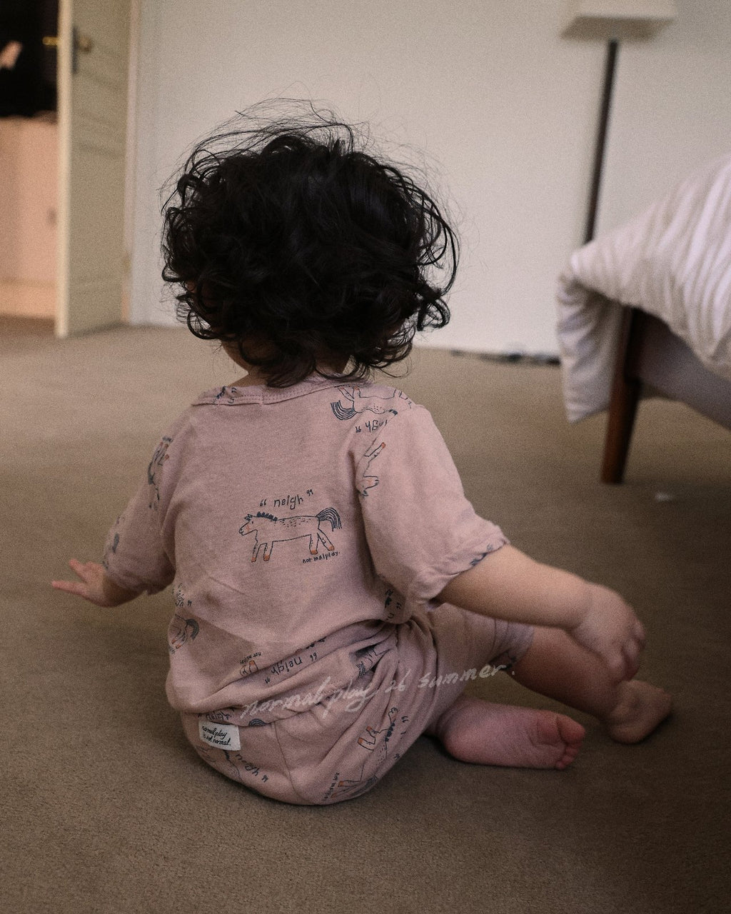 NORMALPLAY Midsummer Pony Tee