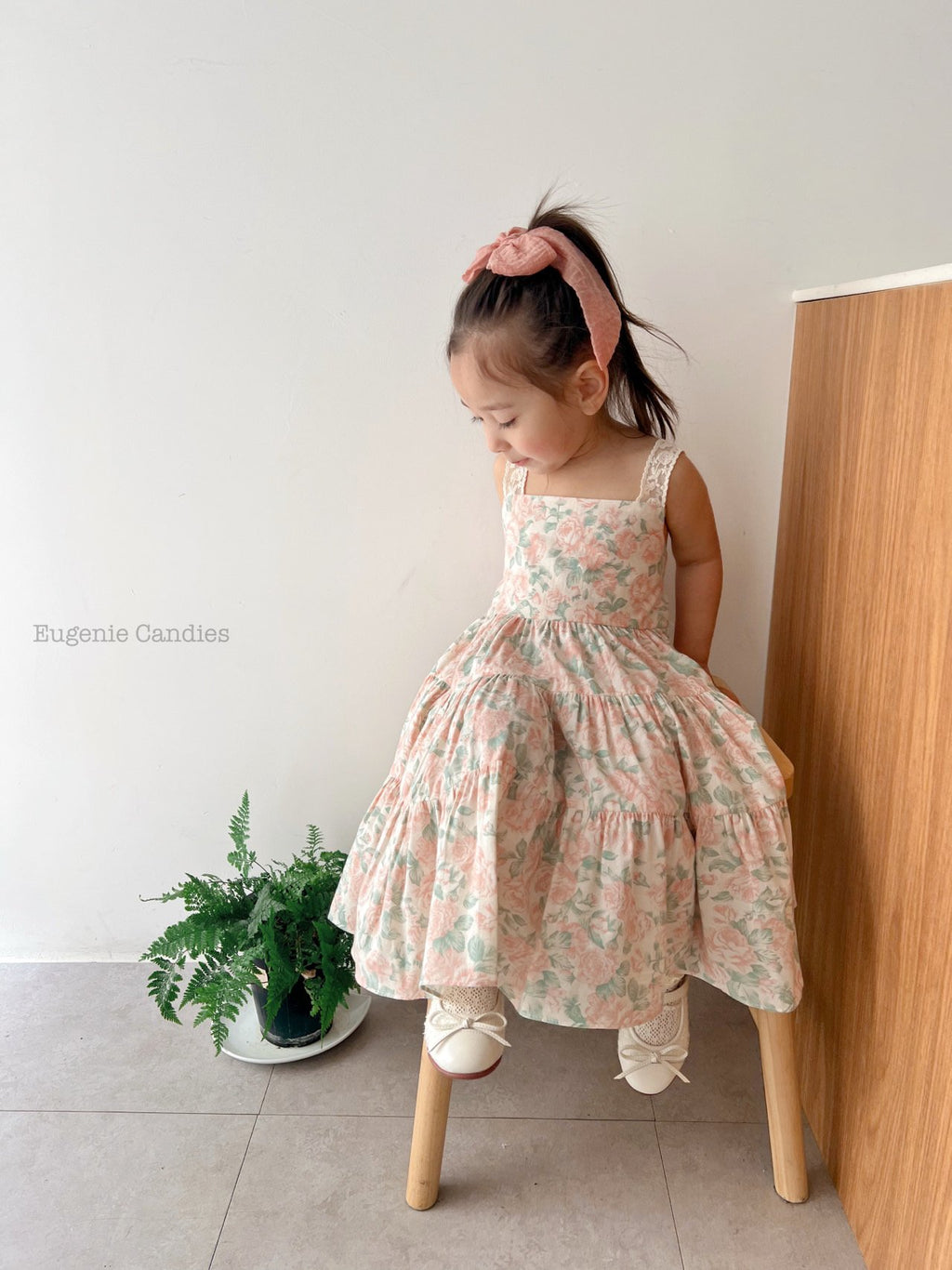 EUGENIE CANDIES Floral Lace U-Garden Dress
